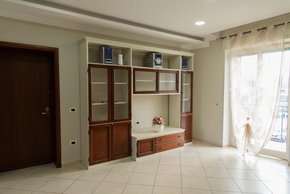 Communal lounge/ TV room, Balcony/Terrace, Living room, Seating area