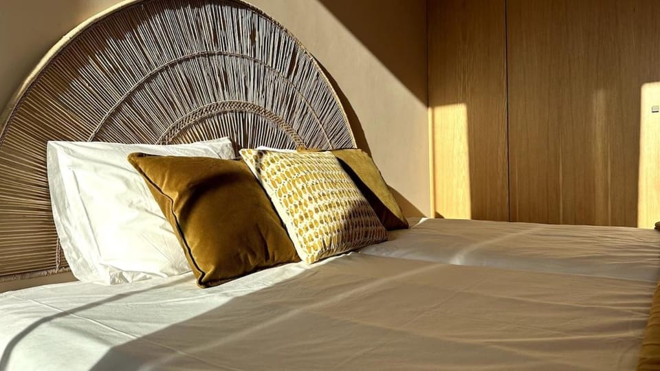 BEST - Apartment with AC, Parking and Balcony Apartment in Porto
