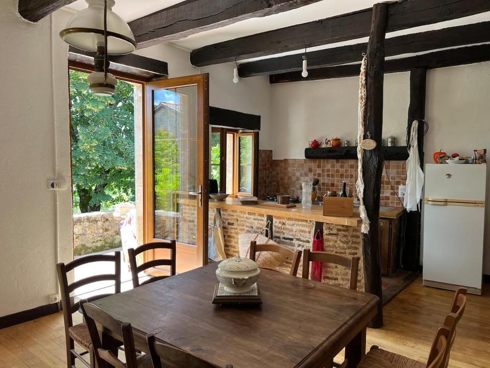 Deconnected village house House in Occitanie