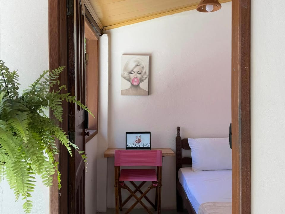 Vulva Trancoso WOMEN-ONLY HOSTEL & FEMINIST CLUB - só para mulheres Hostel in Trancoso