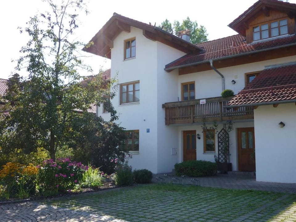 Property building, Garden