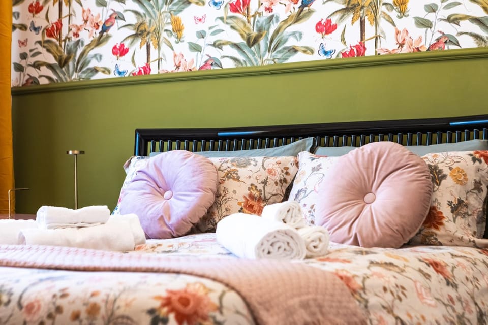 Bed, Bedroom