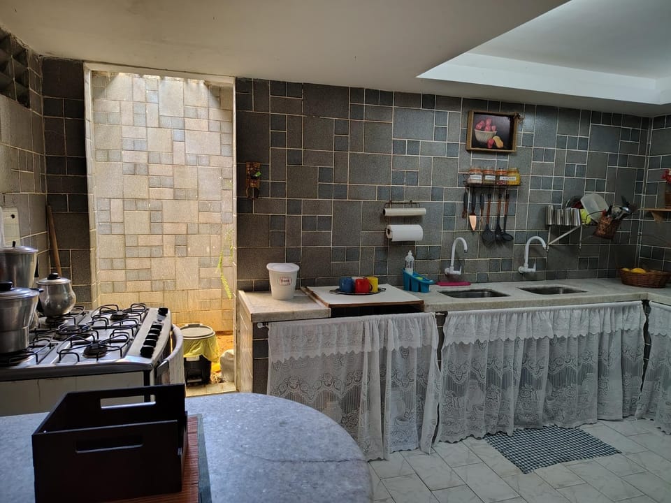Quarto com 3 camas Vacation rental in Natal