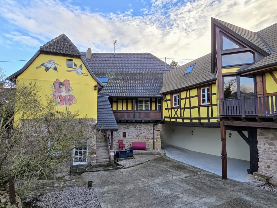 Inner courtyard view