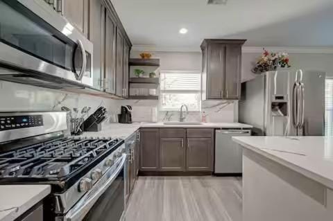 Spacious & Comfortable 4BR near NRG Stadium House in Houston