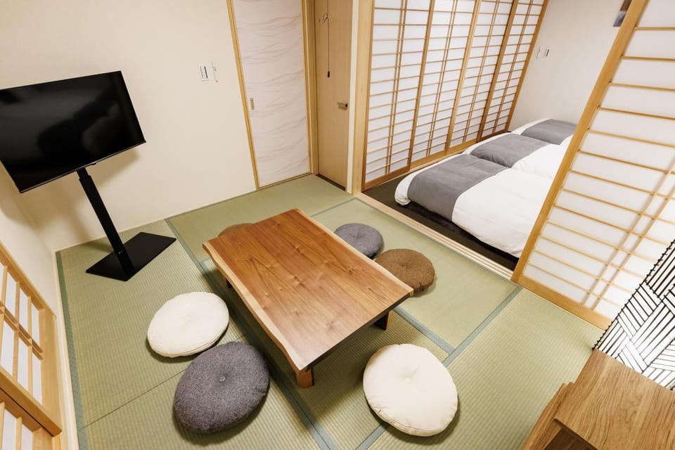 TV and multimedia, Living room, Bedroom