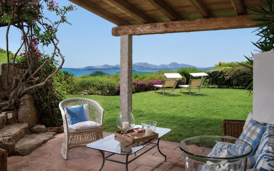 Natural landscape, Balcony/Terrace, Sea view, sunbed