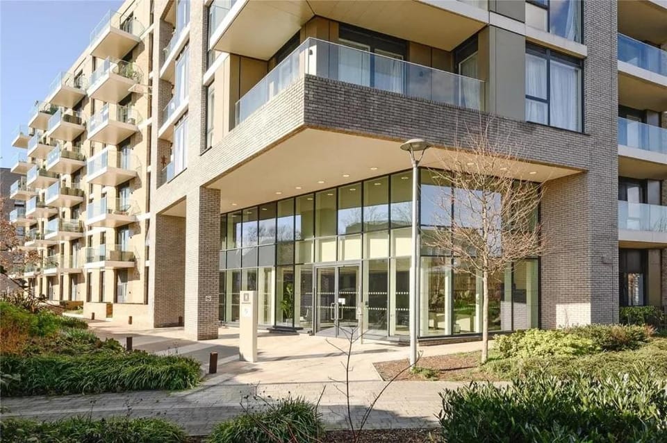 Modern & Cosy Flat in Kingston Apartment in Kingston upon Thames