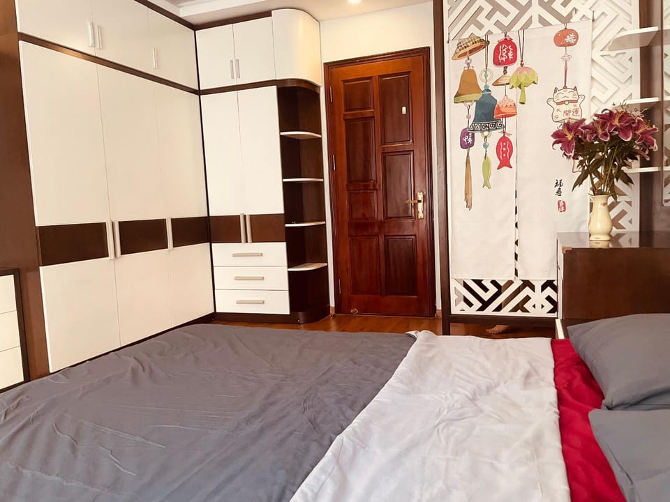 Bed, Photo of the whole room, Bedroom, wardrobe