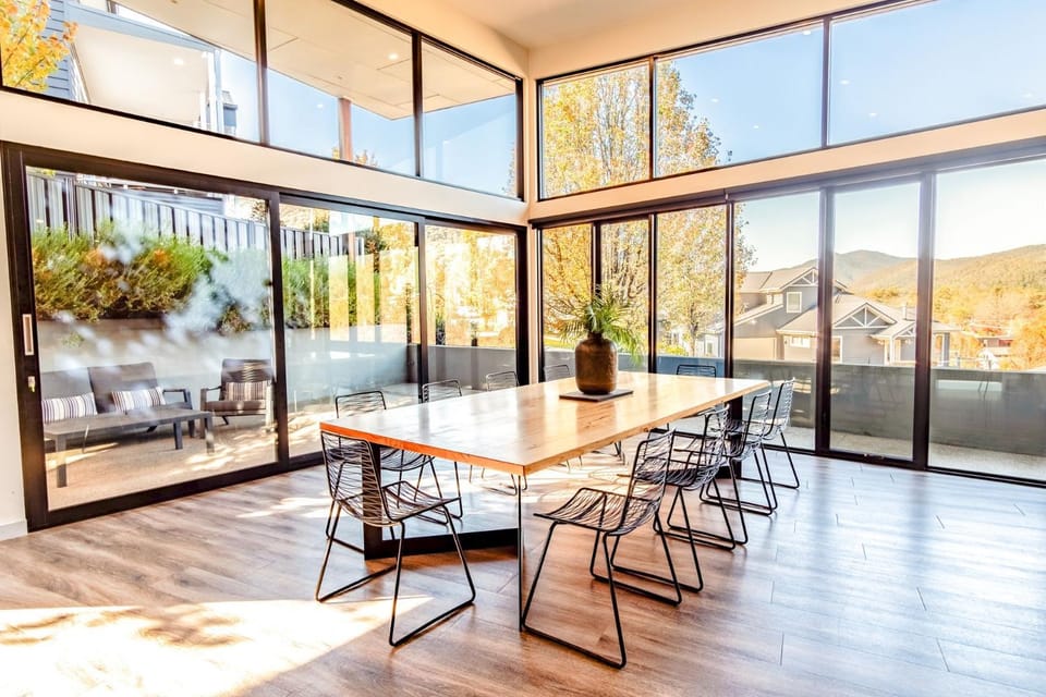 Glass House House in Porepunkah