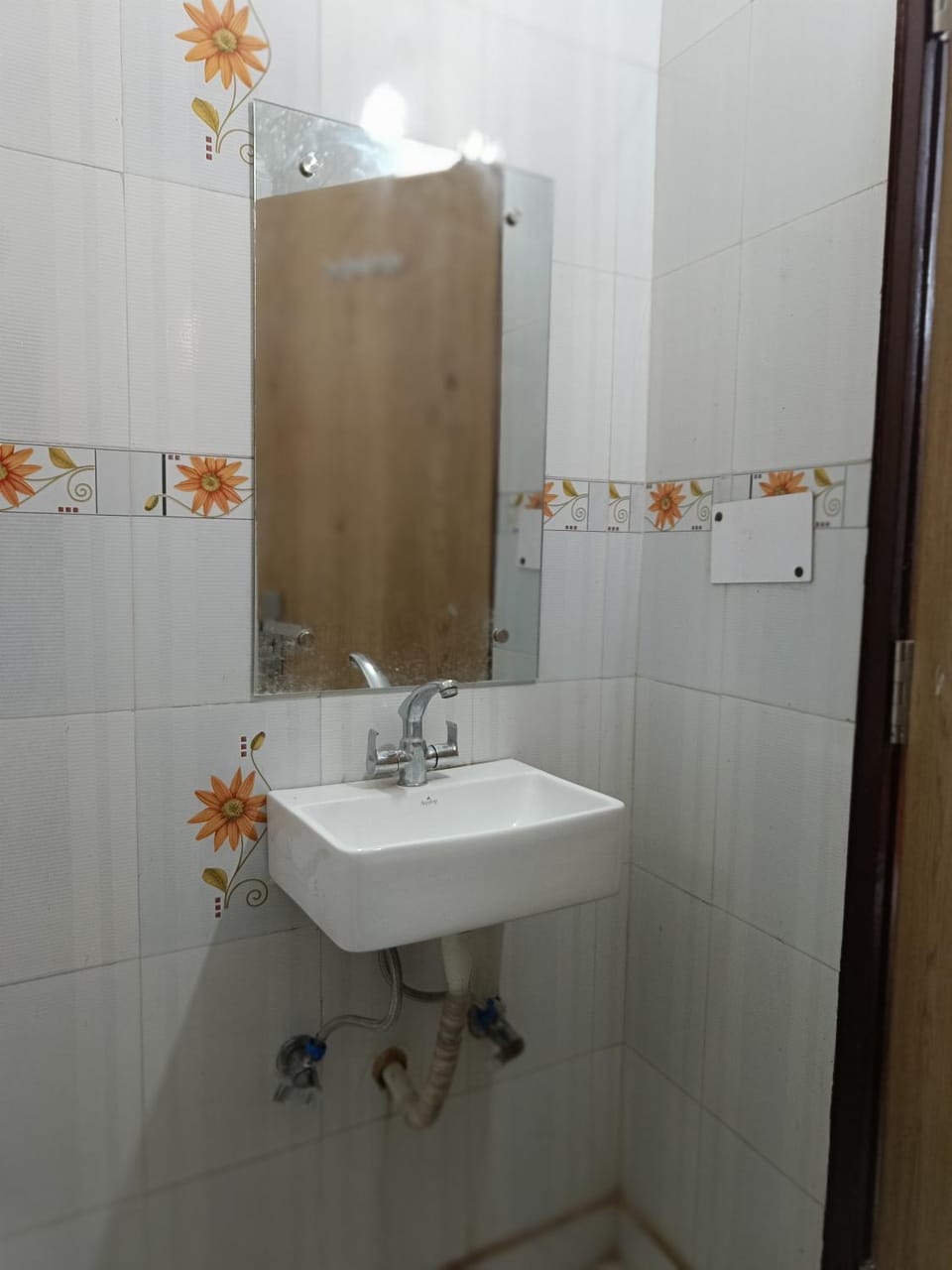 Family Hotel Shree Sai Dham Hotel in New Delhi