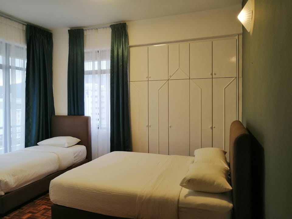 City Tropical Home II Apartment in George Town