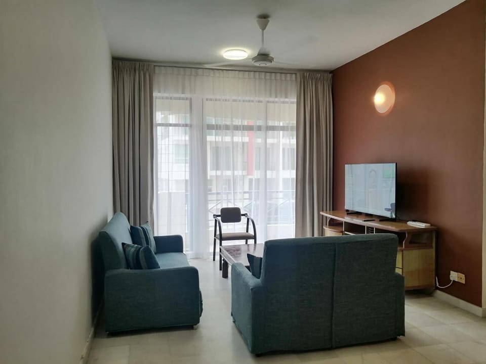 City Tropical Home II Apartment in George Town