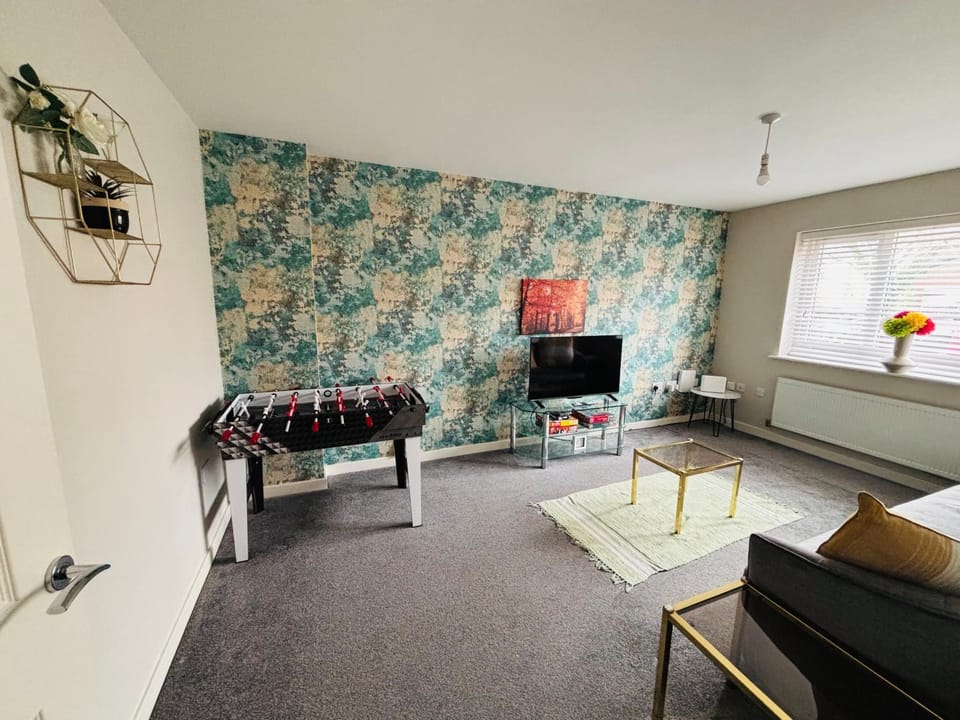 TV and multimedia, Living room, Seating area