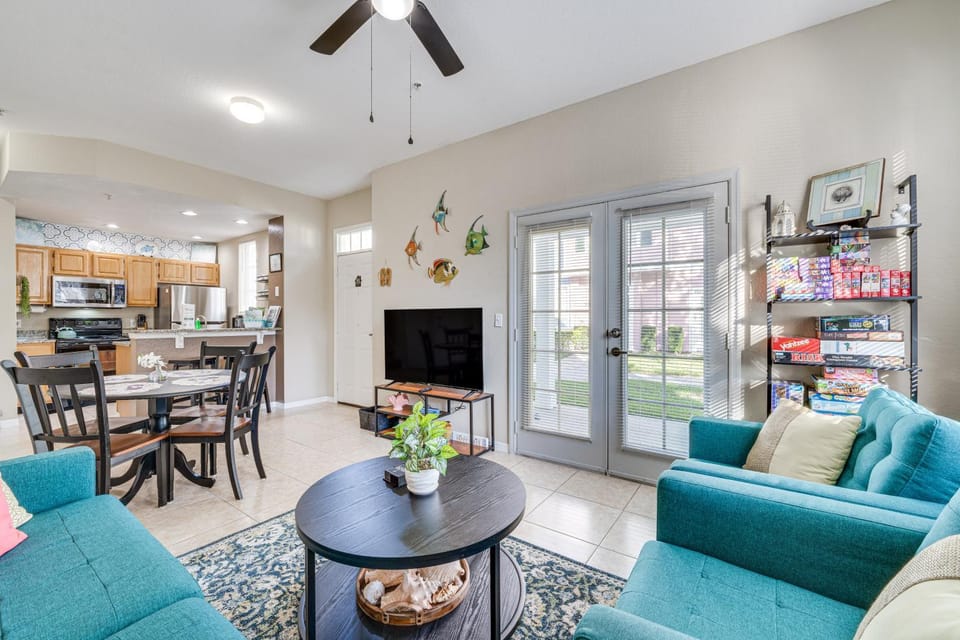 Sunshine Retreat Minutes From Disney Magic House in Kissimmee