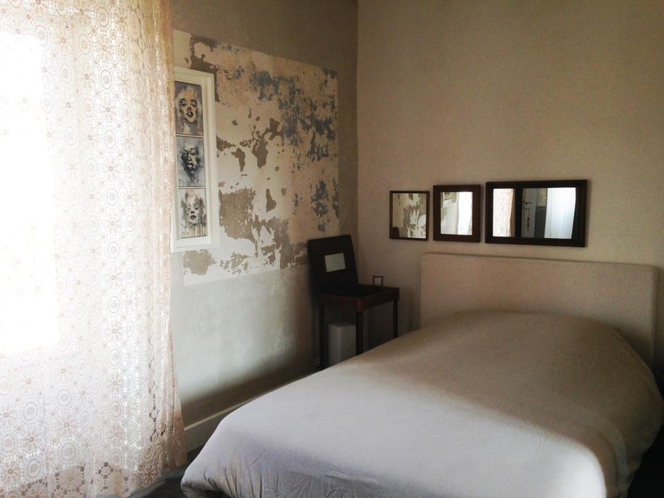 Coffee/tea facilities, Bedroom, On site