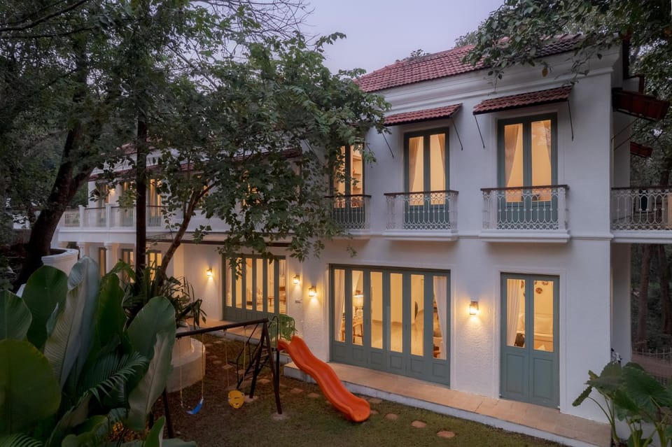 Property building, Garden