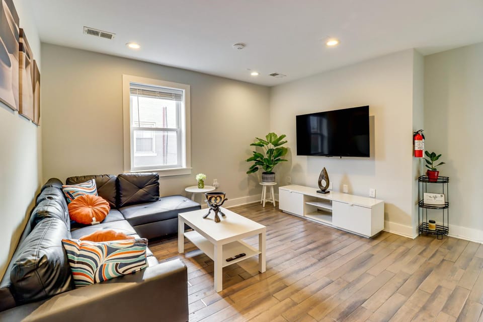 3 Mi to National Mall: DC Apt w/ Fenced Yard Apartment in District of Columbia