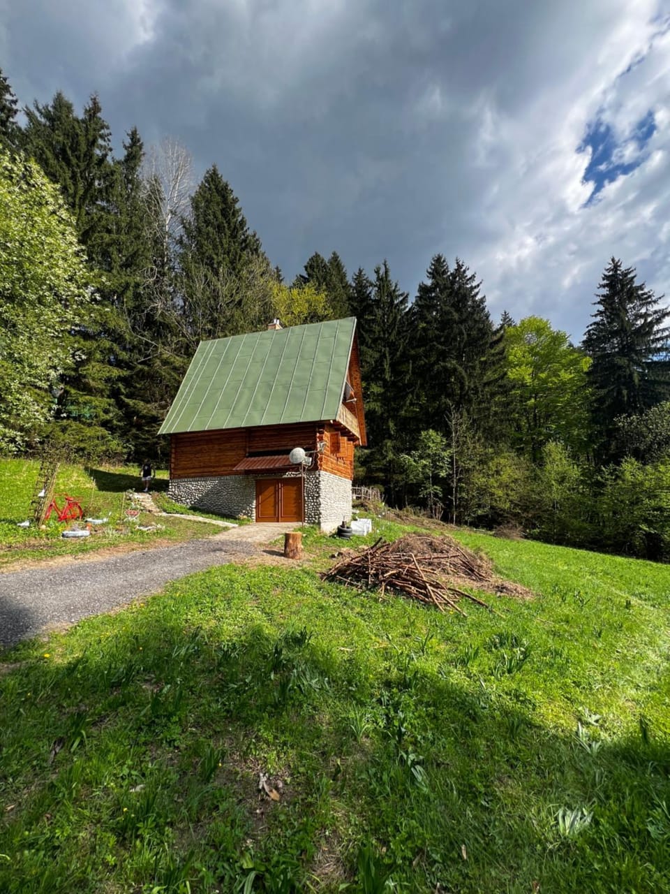 RETRO CHATA Kubínska Chalet in Lesser Poland Voivodeship