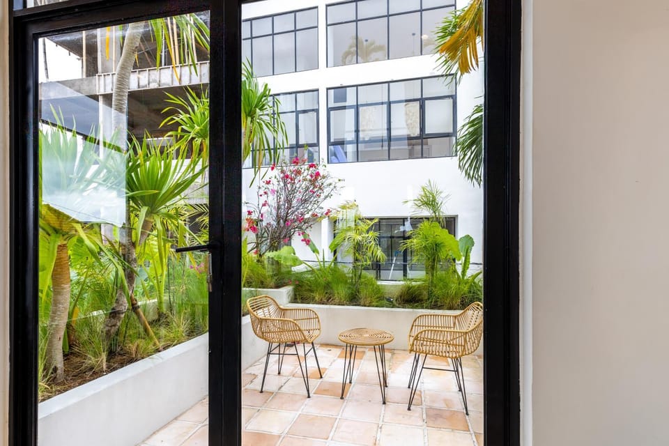 Day, Balcony/Terrace, Garden view