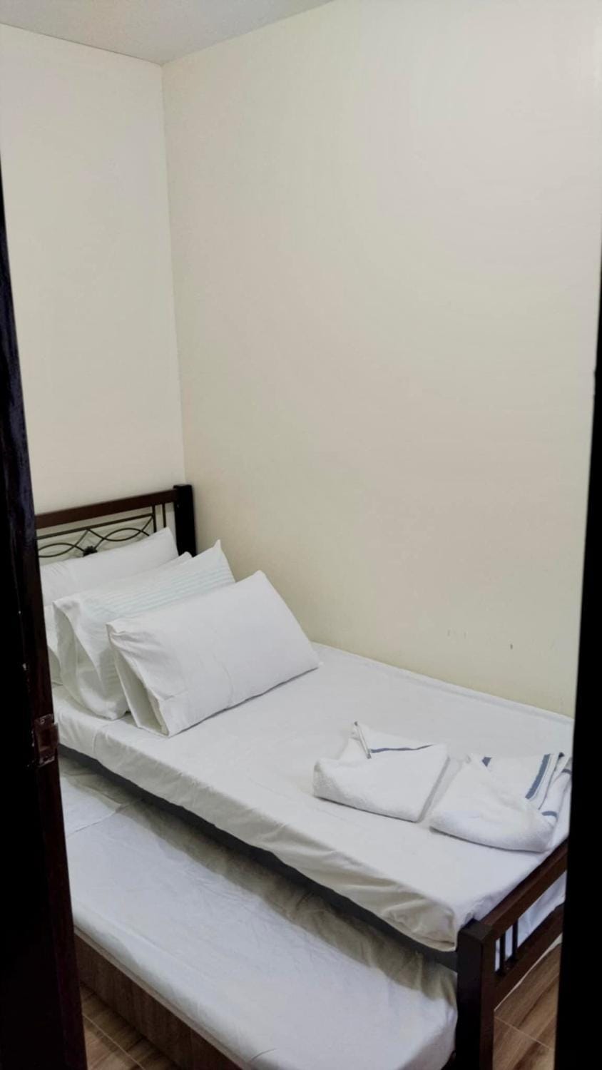 PabDig Townhouse House in Panglao