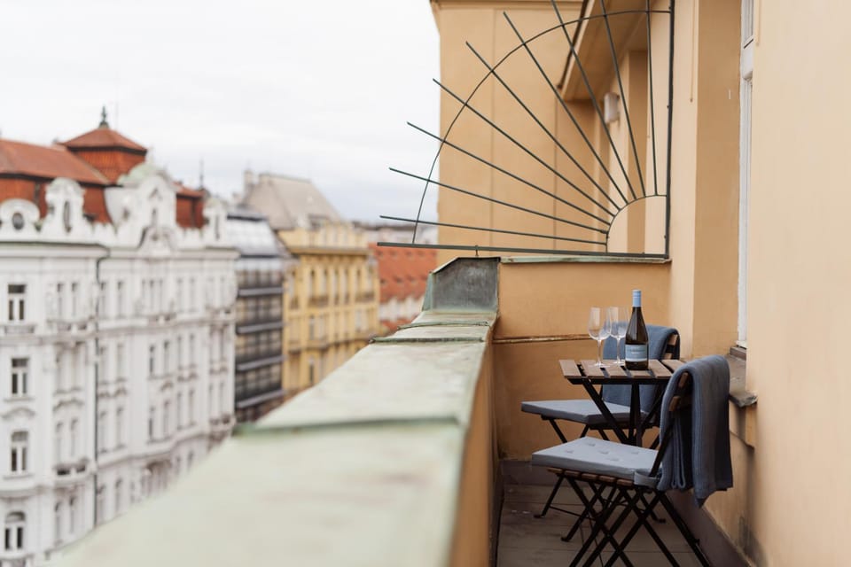 Property building, Day, View (from property/room), Balcony/Terrace, City view