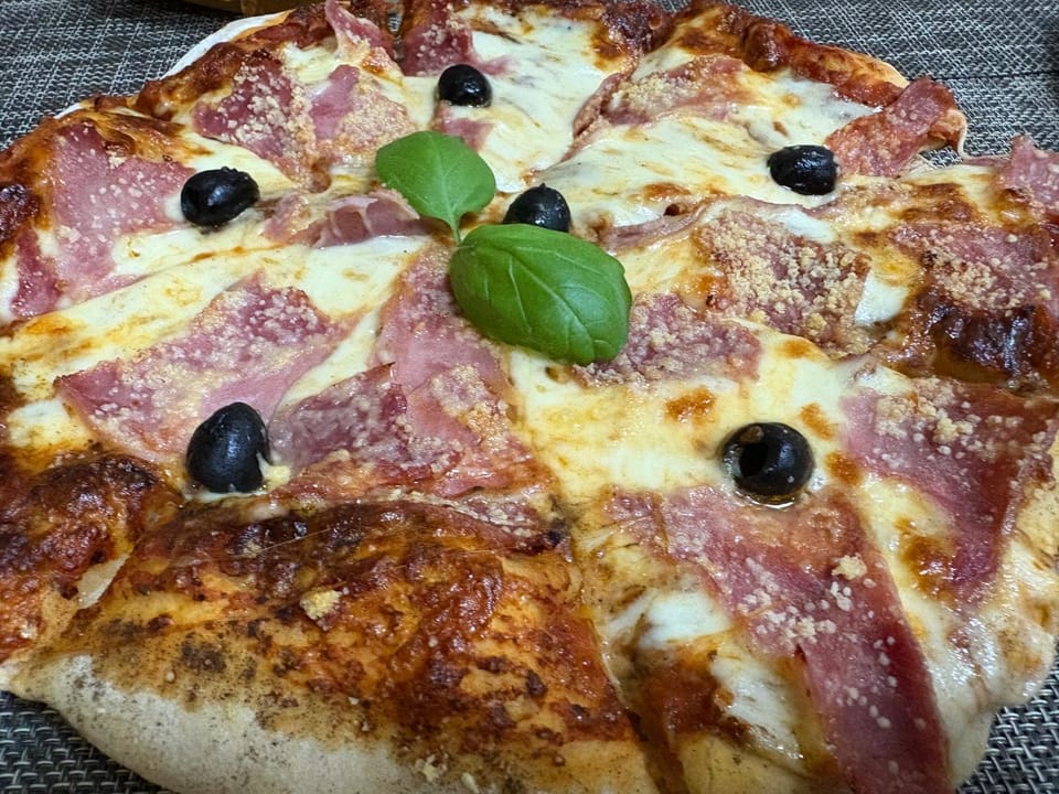 Food and drinks, Food