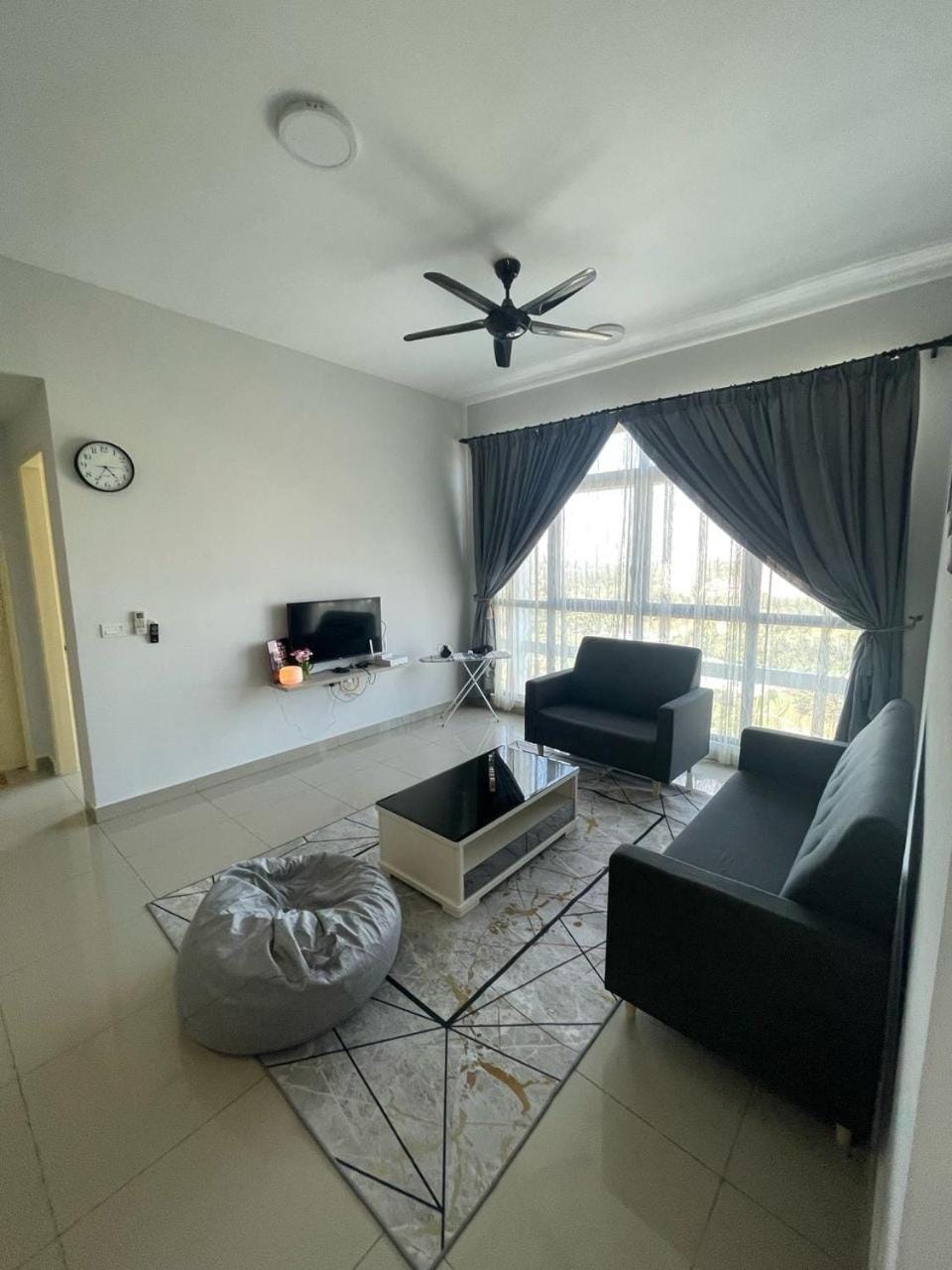 Conezion, goft view mid floor, beside ioi city mall, opposite hospital serdang, beside Uniteen and UPM, Putrajay Apartment in Putrajaya
