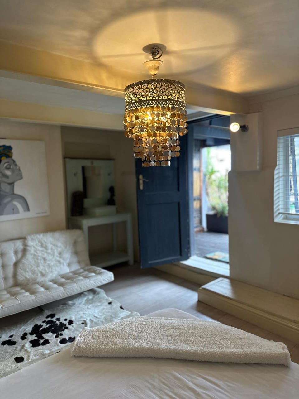 Oceanview Sunset Retreat in Bakoven, Camps Bay Apartment in Cape Town