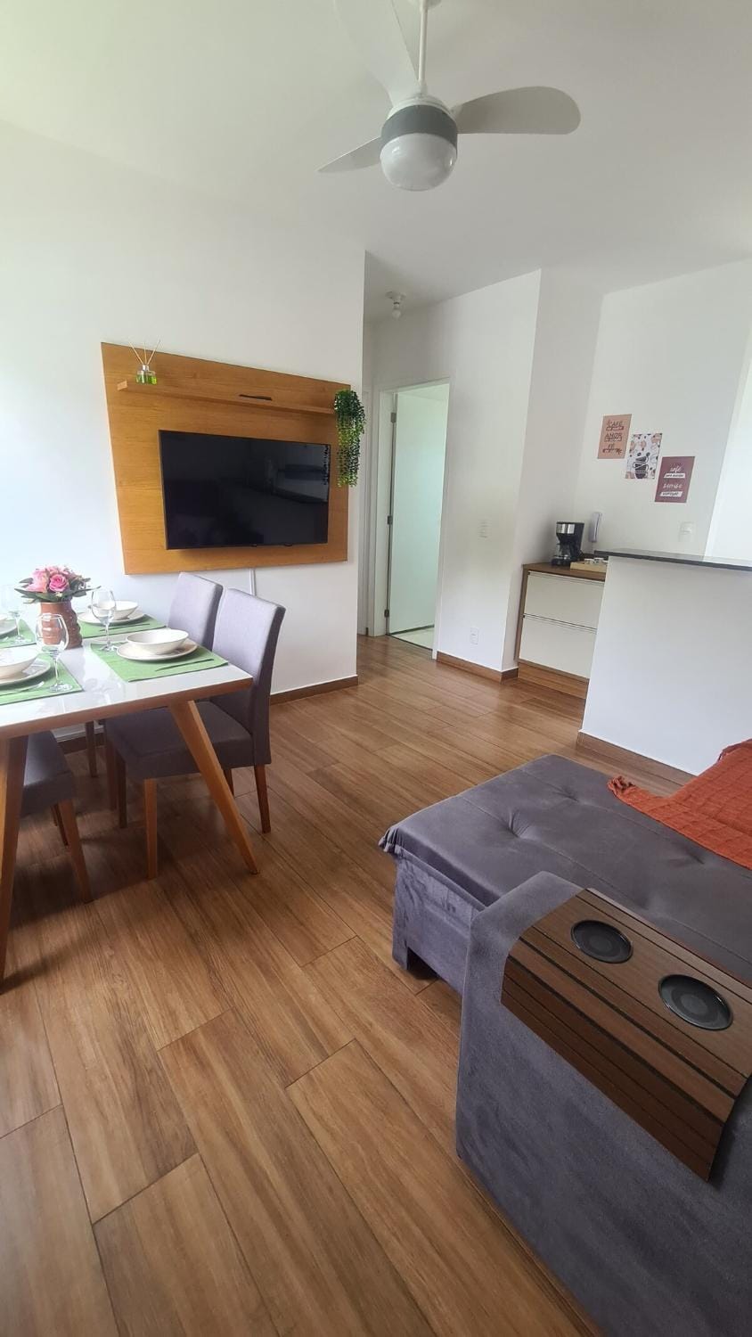 Communal lounge/ TV room, TV and multimedia, Living room, Seating area, Dining area