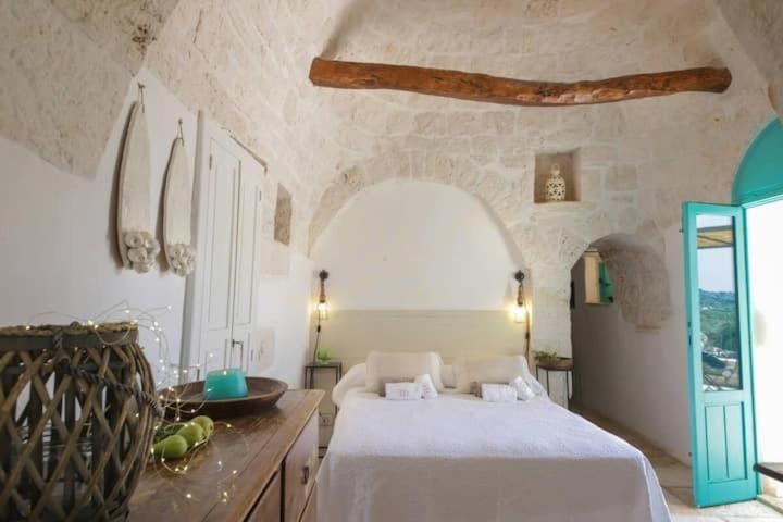 Trulli Il Pinnacolo Verde House in Province of Taranto