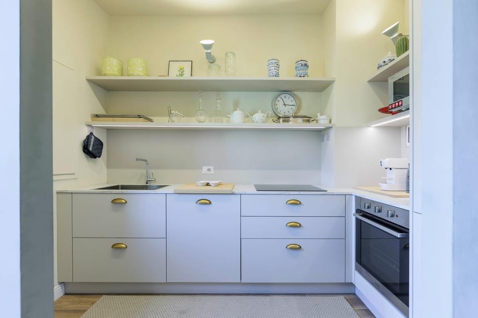 Kitchen or kitchenette