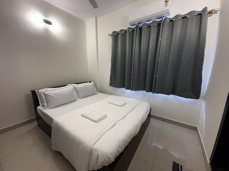 Trinetra Homes 102 Hotel in Bengaluru