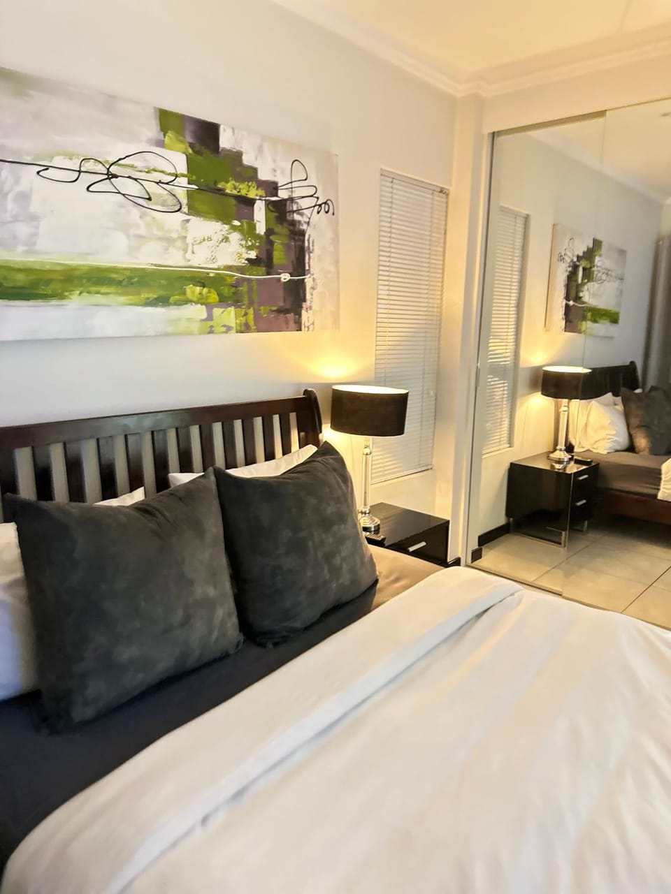 Luxe Haven 102 Ventura Estate Apartment in Sandton