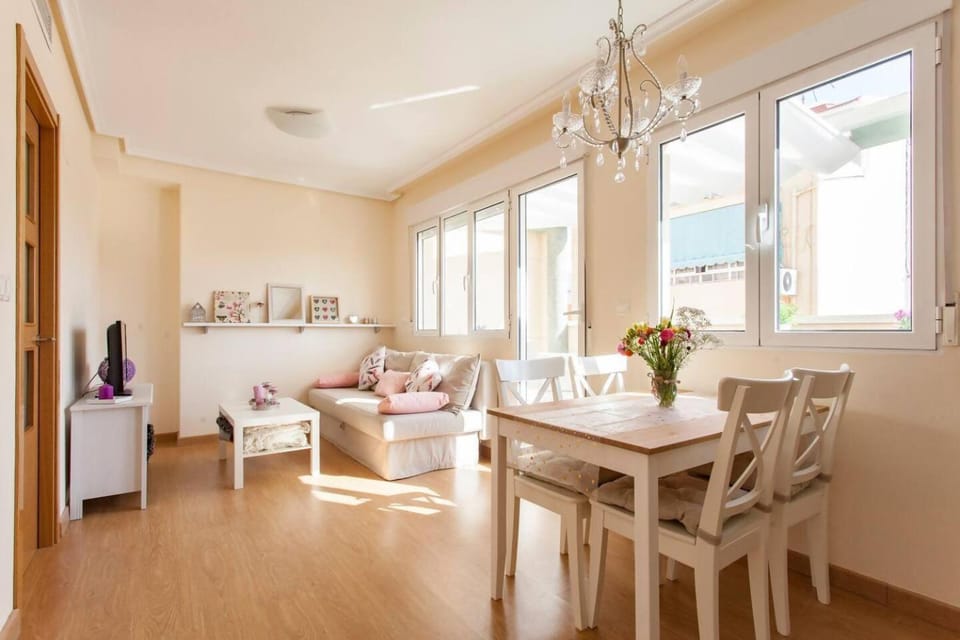 LovelyLoft Auditorio Apartment in Alicante
