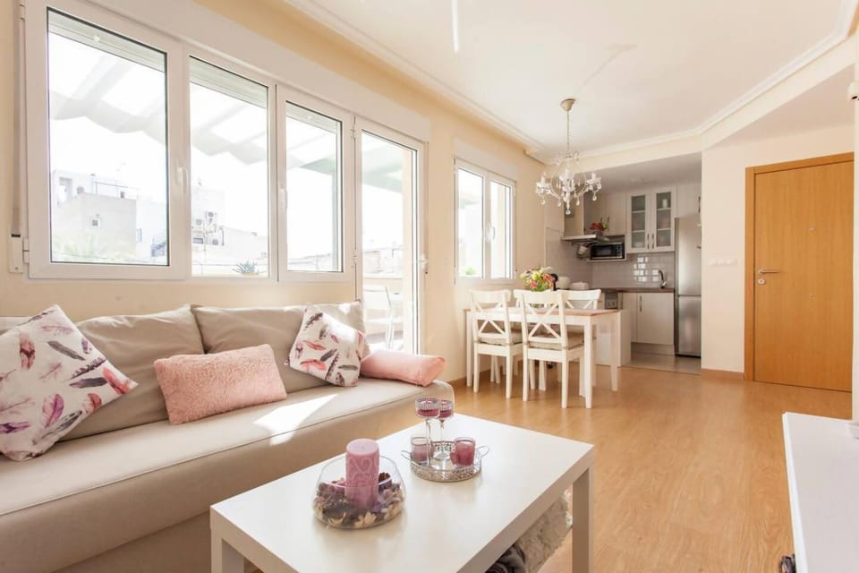 LovelyLoft Auditorio Apartment in Alicante