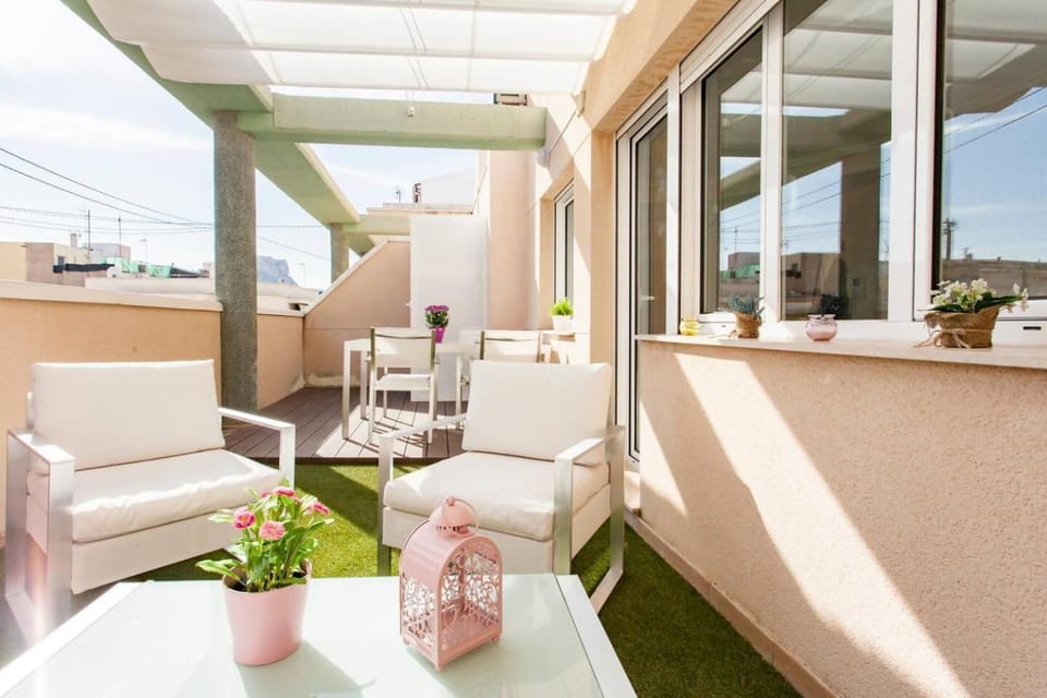 LovelyLoft Auditorio Apartment in Alicante