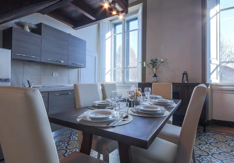 Palace First Apartment in Florence