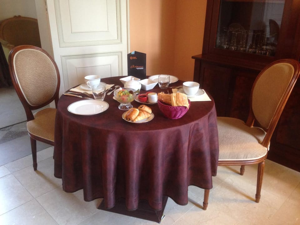 Continental breakfast