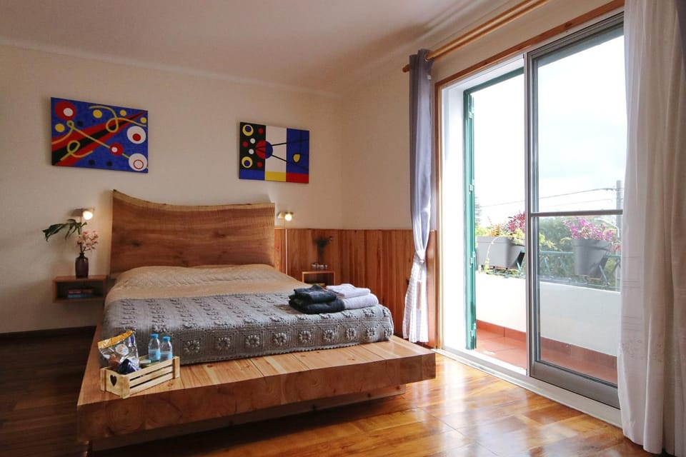 Bed, Balcony/Terrace, Photo of the whole room, Bedroom