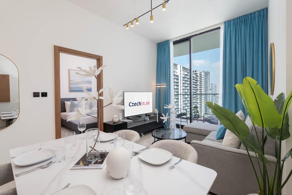 TV and multimedia, View (from property/room), Living room, Seating area