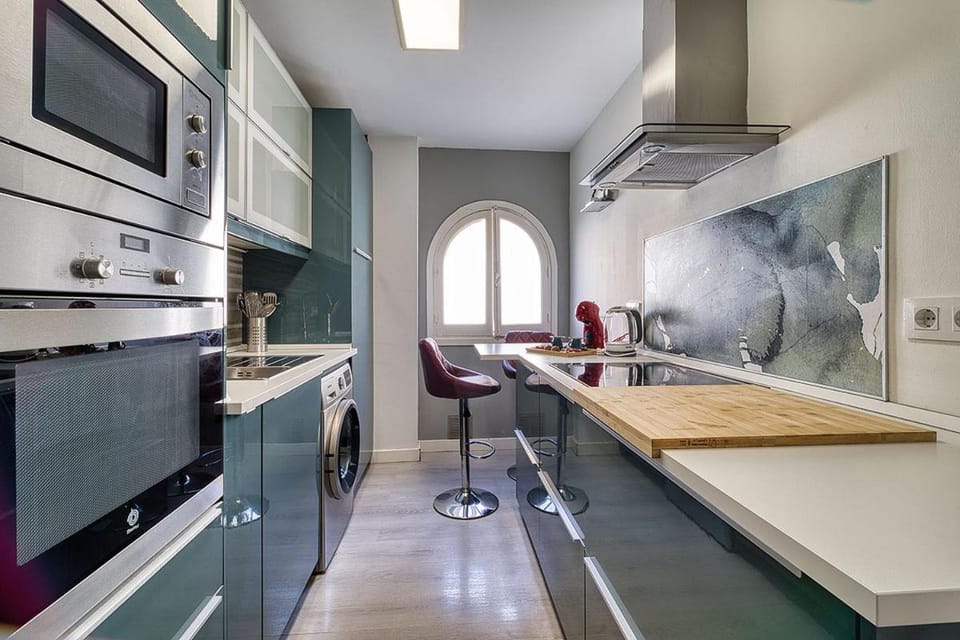 Amplio apartamento con Parking Centro Histórico Apartment in Seville