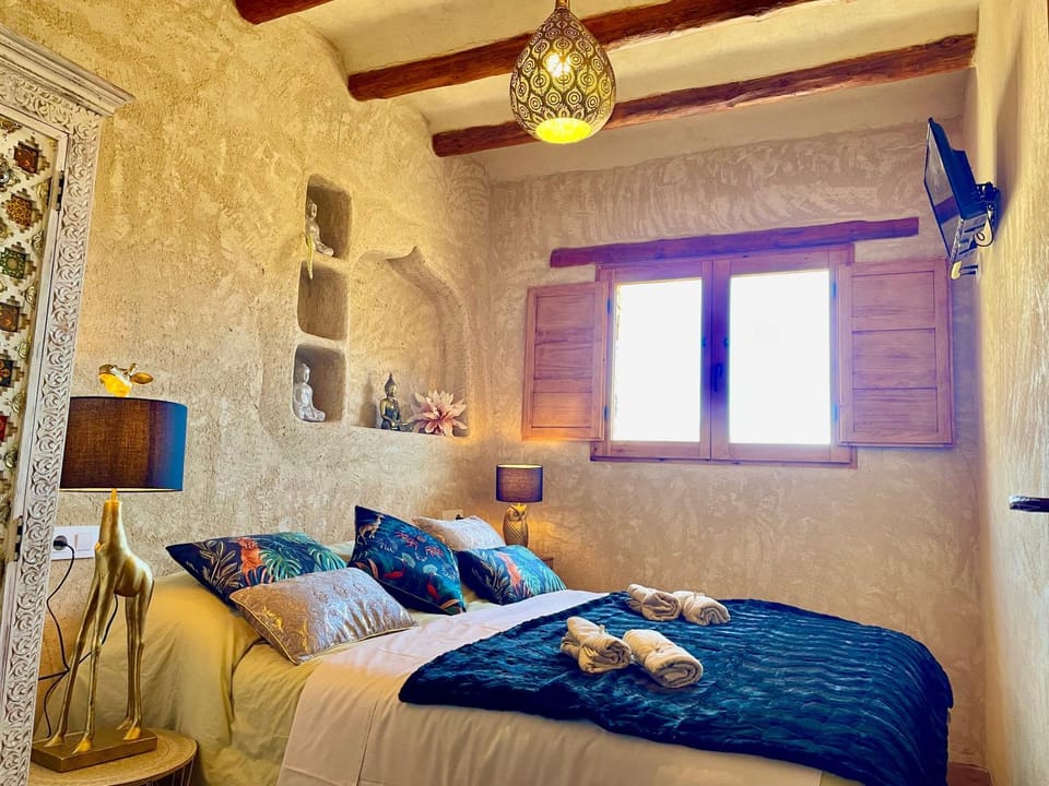 Living room, Bedroom