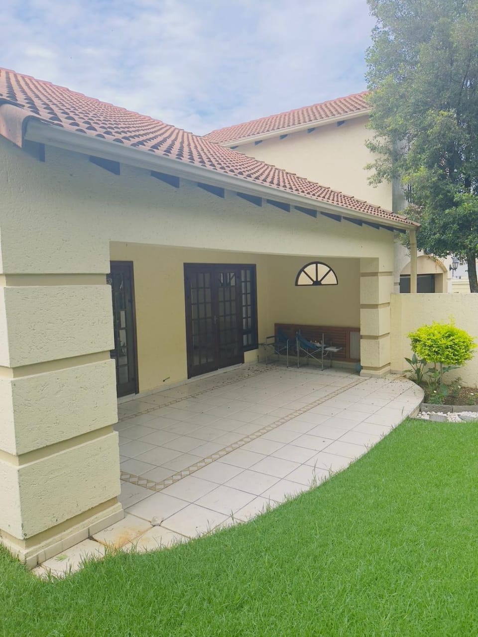 Serene Estate House in Sandton