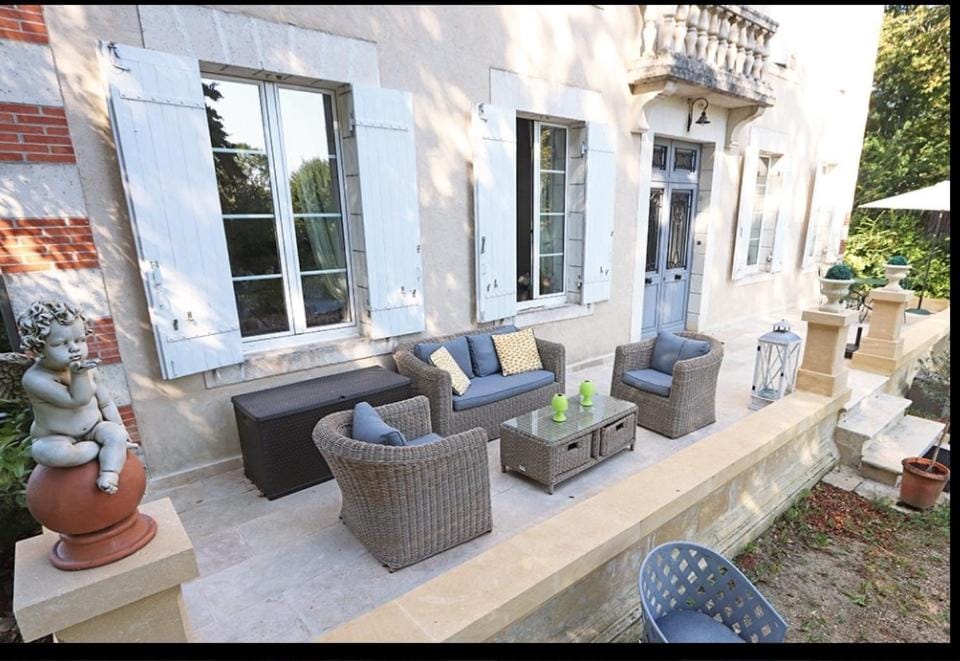 La charmeraie House in Nouvelle-Aquitaine