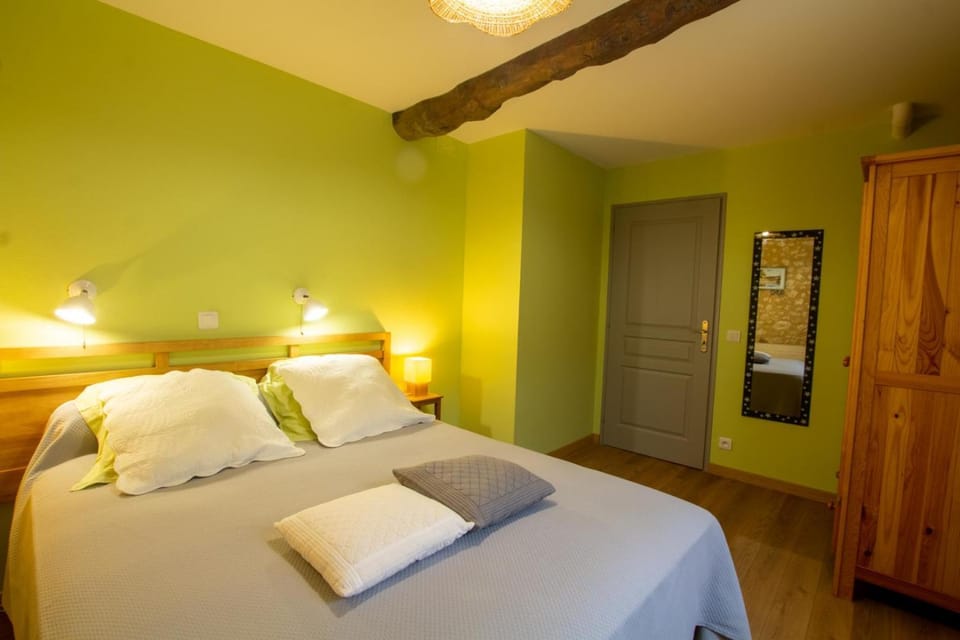 Moulin neuf de combecave House in Nouvelle-Aquitaine