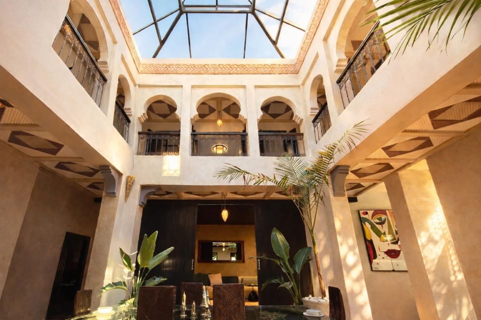 Patio, Dining area