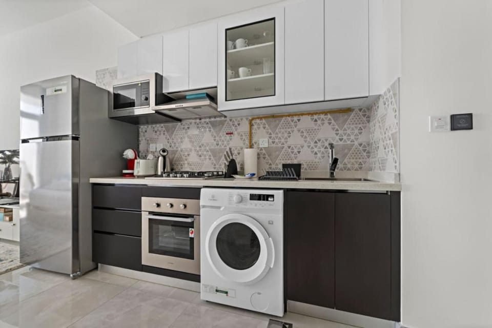 Stylish Studio Close To Metro at Pearlz by Danube Apartment in Dubai
