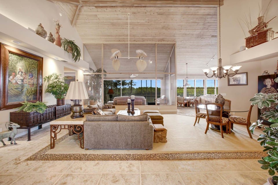 Perfect 4 Bed, 3 Bath Beach House with Heated Pool and Dock House in Bonita Springs