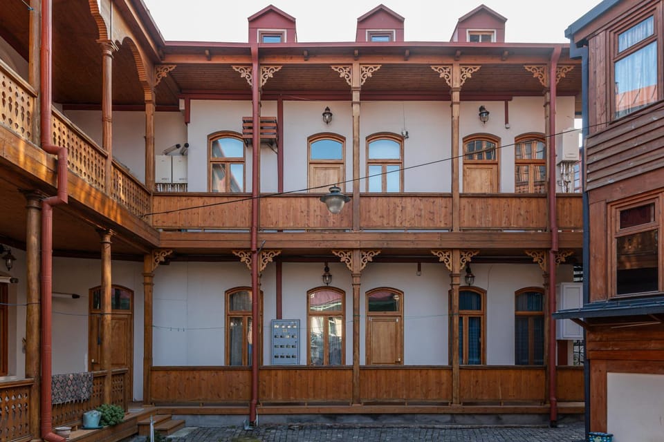 Property building, Balcony/Terrace